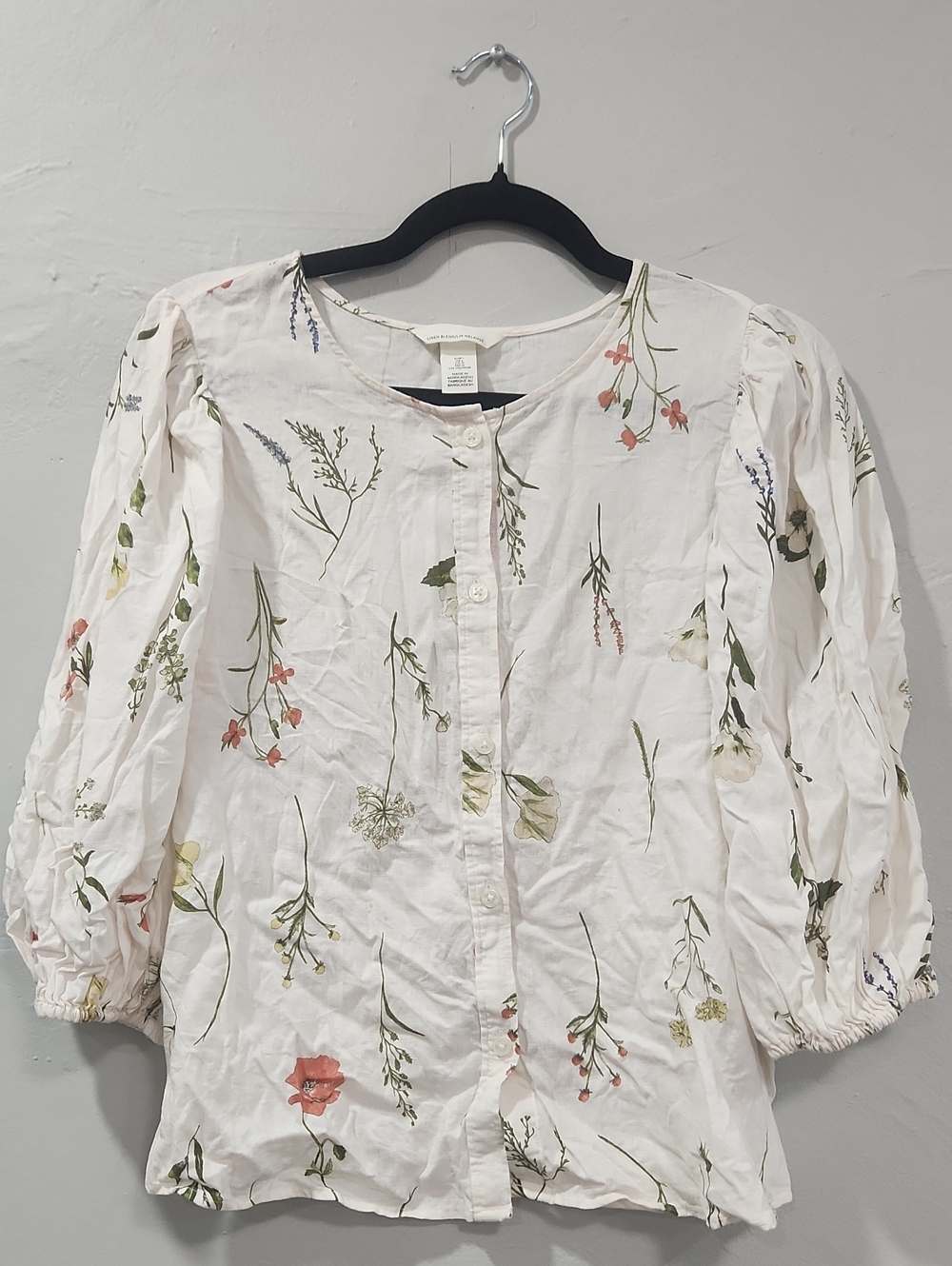 H&M White Floral Button-Front Blouse